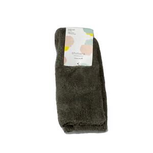 Shimera Women Crew Sock 2 Pairs Gray Shoe Size 6-10.5 2422